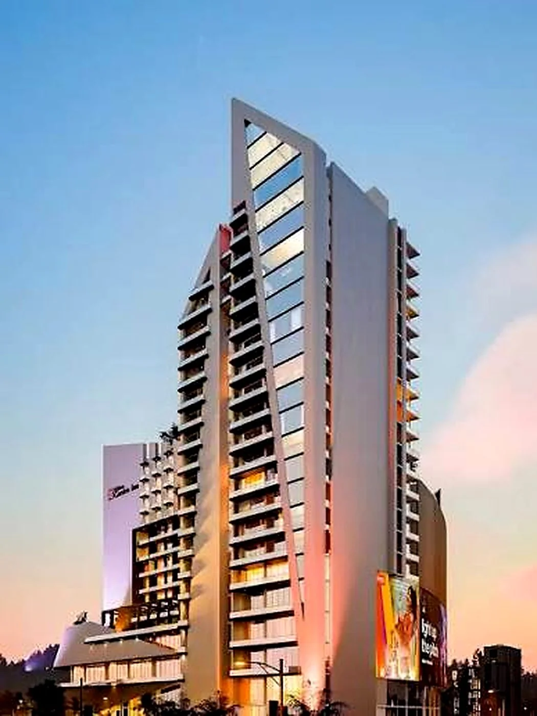 Faisal Jewel — 27-Storey Landmark Tower